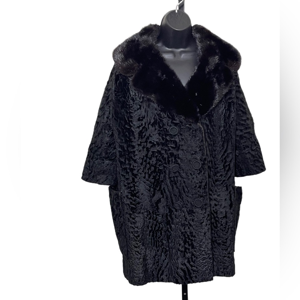 VINTAGE BLACK PERSIAN LAMB COAT WITH MINK COLLAR . 60s swing . SZ M-L